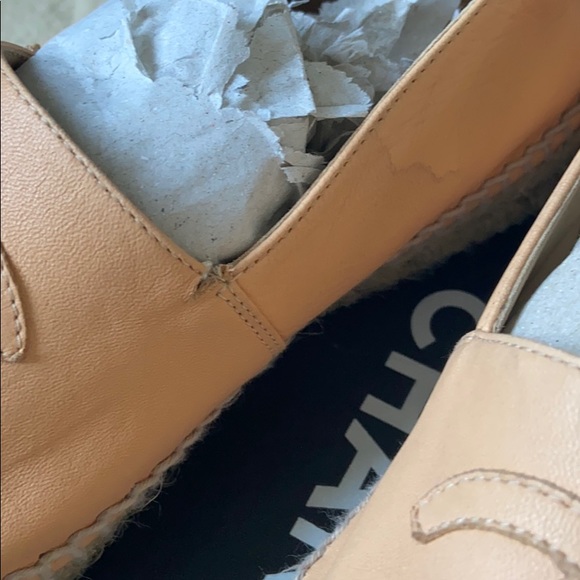 CHAMPAGNE PINK CHANEL ESPADRILLES - Picture 3 of 8